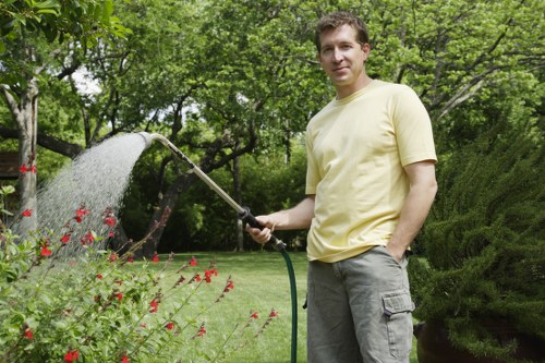 Recording a landscaping complaint and checking project details